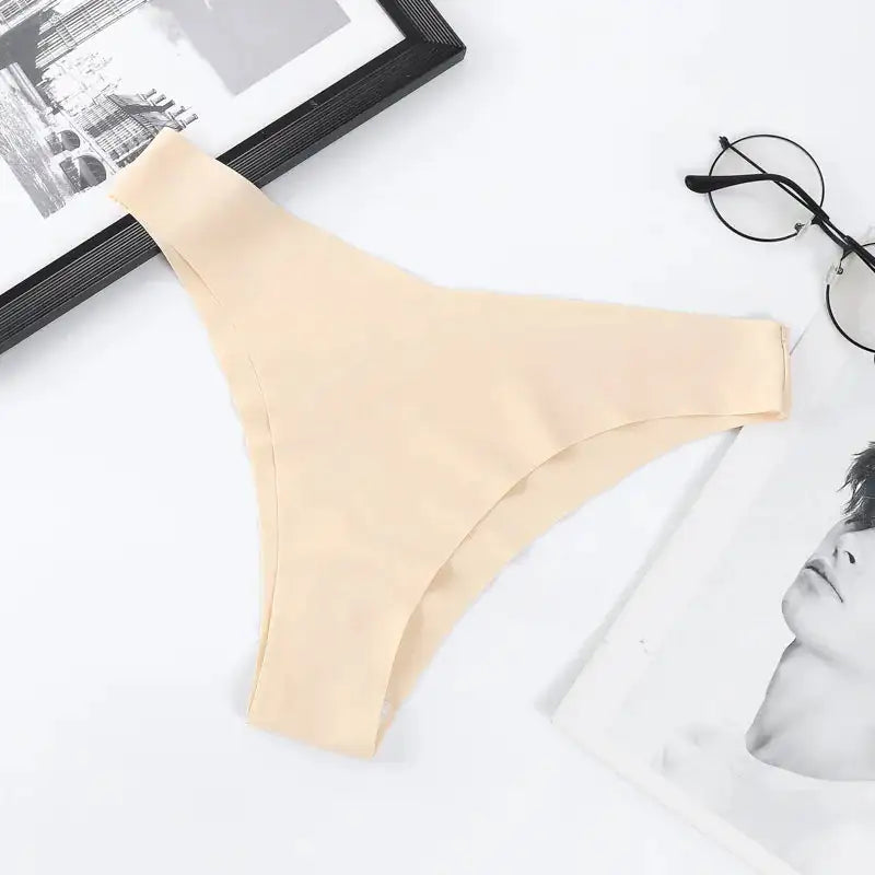 Ice Silk Low Rise Panties Seamless Underwear Women V-Shaped Briefs Quick-Drying Sports Thongs Female Underpants S-L 4Pcs/Set