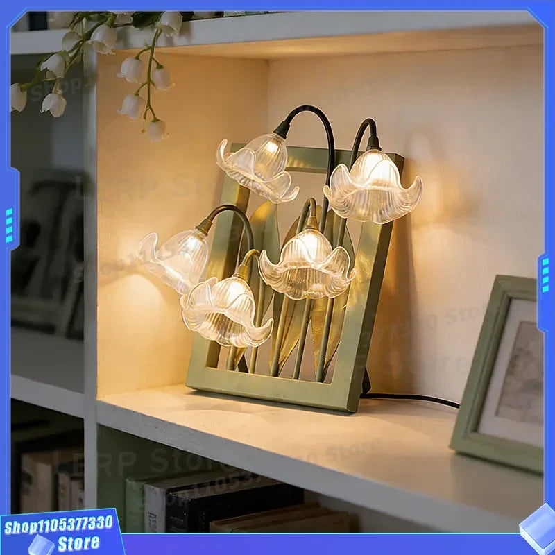 Creative Flower Desk Lamp Modern Home Decoration Night Light Bedroom Bedside Ambient Lighting High End Design for Living Room